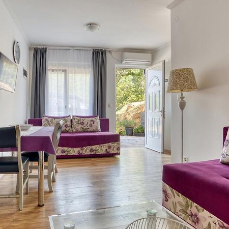 Apartmani Cukic Rafailovici บุดวา ภายนอก รูปภาพ