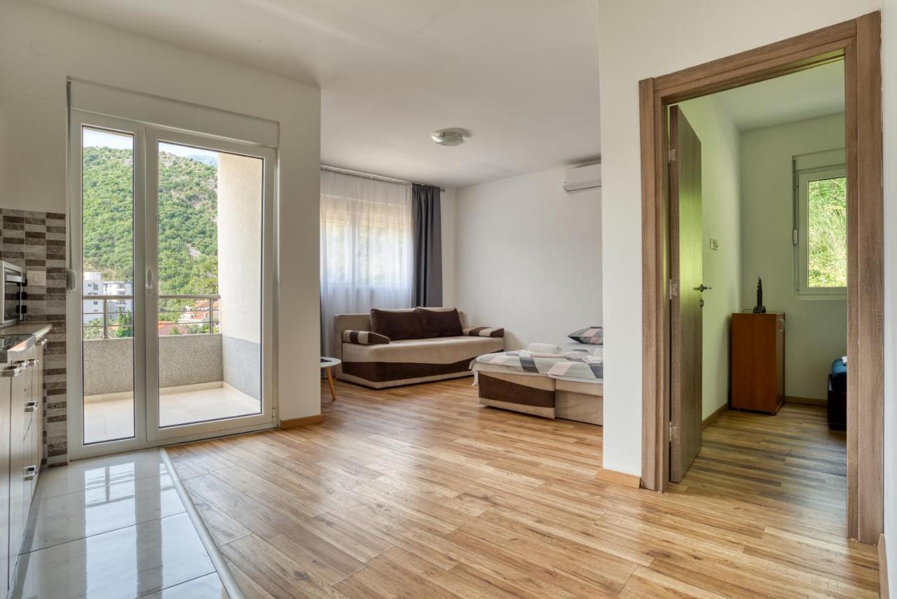 Apartmani Cukic Rafailovici บุดวา ภายนอก รูปภาพ