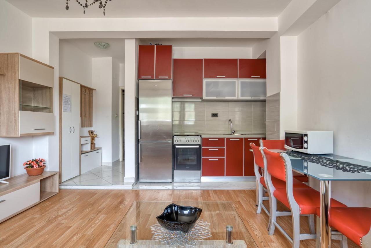 Apartmani Cukic Rafailovici บุดวา ภายนอก รูปภาพ
