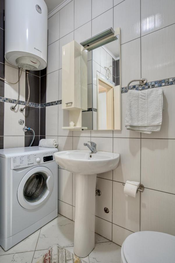 Apartmani Cukic Rafailovici บุดวา ภายนอก รูปภาพ