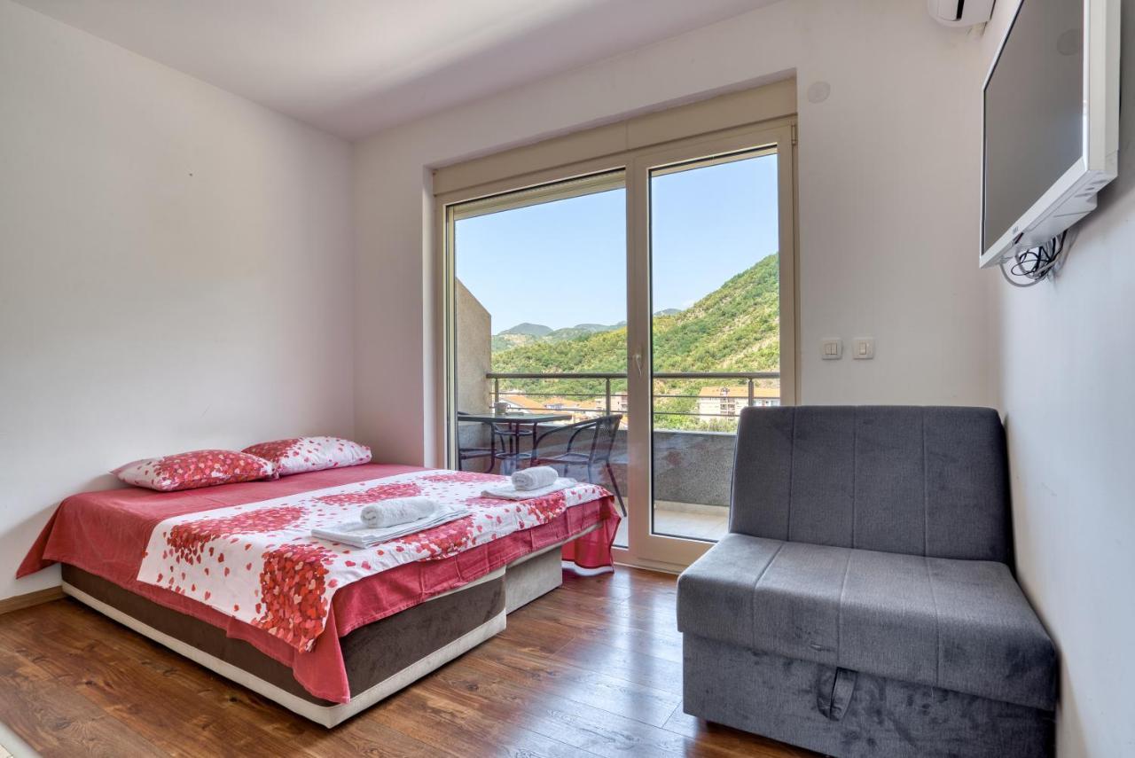 Apartmani Cukic Rafailovici บุดวา ภายนอก รูปภาพ
