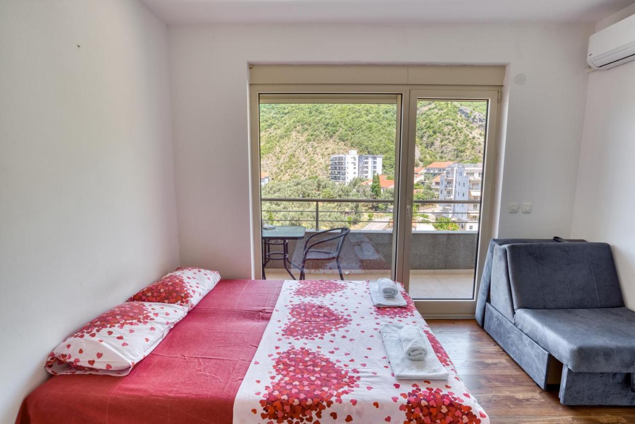Apartmani Cukic Rafailovici บุดวา ภายนอก รูปภาพ