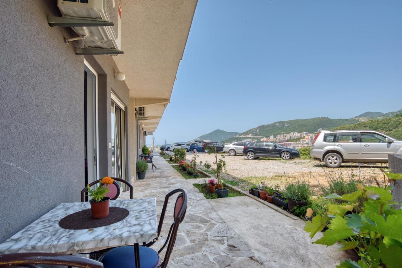 Apartmani Cukic Rafailovici บุดวา ภายนอก รูปภาพ